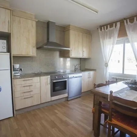 Ferienwohnung Fuer 6 Personen Ca 70 Qm In Santiago De Compostela, Galicien Binnenland Von Galicien Apartman
